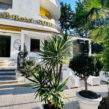 Hotel Sorriso Каттолика Экстерьер фото